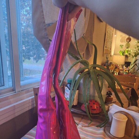 Hot pink knee high boots - Picture 5 of 7